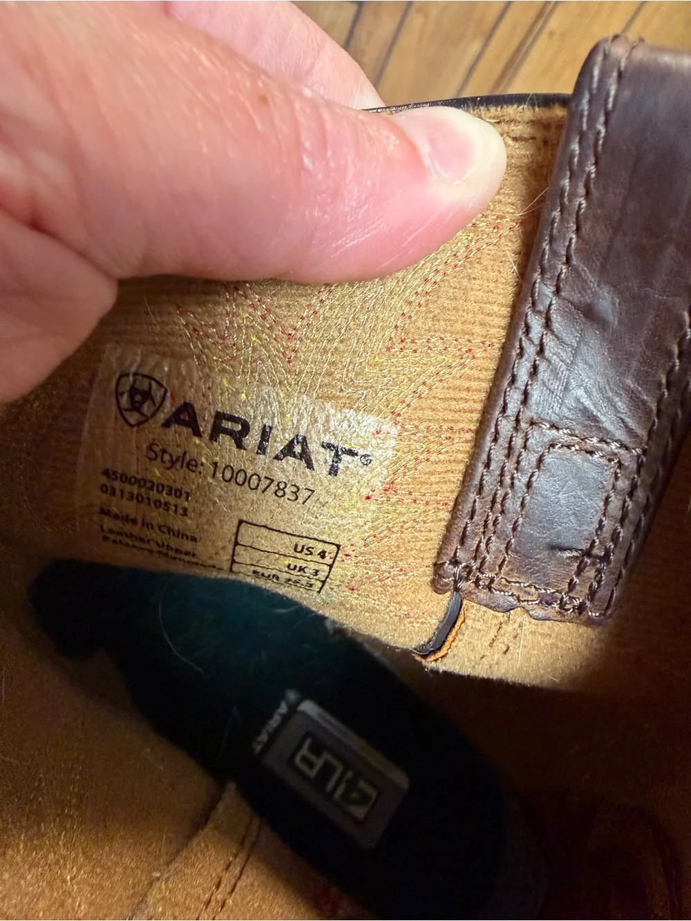Ariat WorkHog Wide Square Toe Cowboy Boots Style#100007837  Youth Size US 4